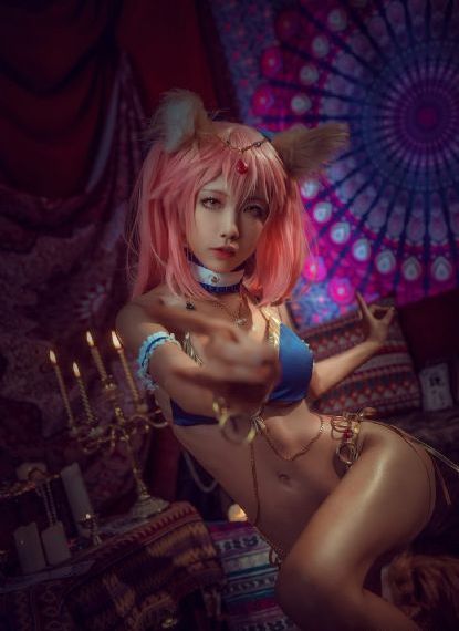 精品动漫卡通无码一区二区_十万网红美女美酱
