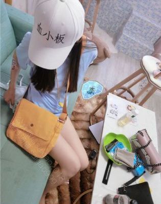 国产裸体美女无遮挡_DVD在线观看电视